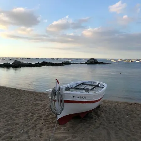 Recien Reformado A 300 Metros Del Mar Calella De Palafrugell